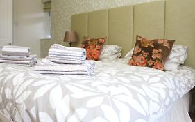 Laurels Guesthouse